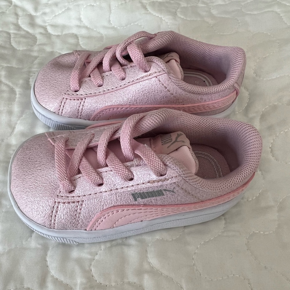 Puma Kids' Vikky V3 Glitz Sneakers